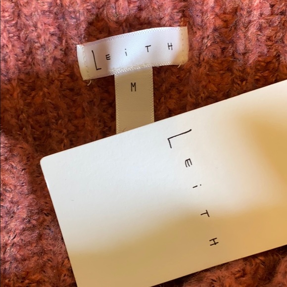 Leith Mock Neck Sweater Raspberry - Picture 4 of 8